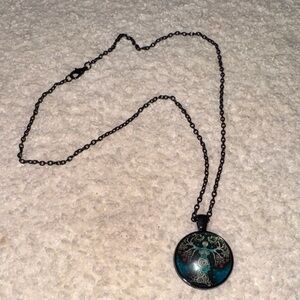 Elegant Black and Teal Pendant Necklace